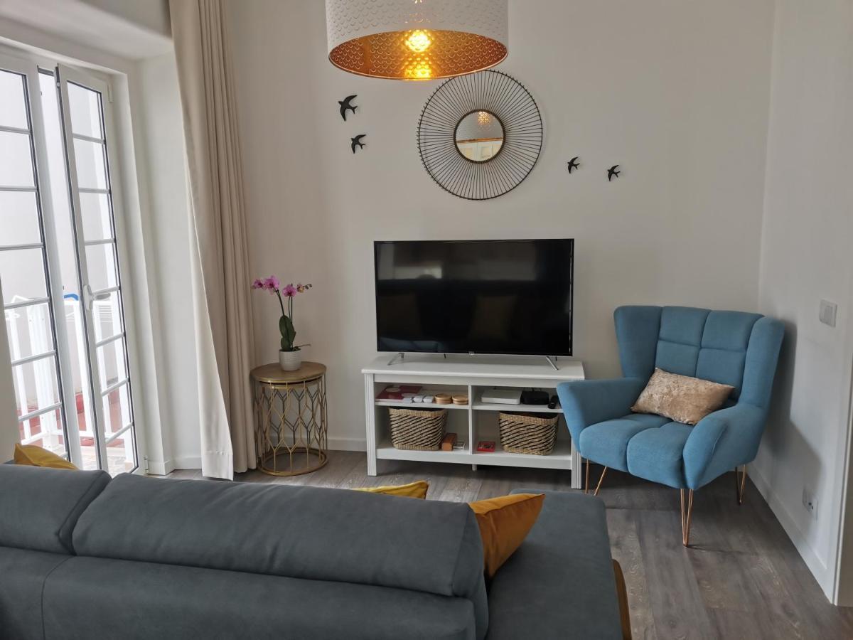 Casa Na Onda Subvila Apartment Nazare Bagian luar foto
